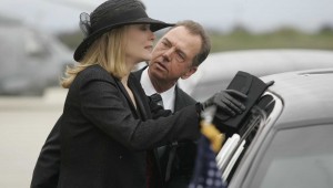 Martha Logan and Charles Logan in 24 Season 5 Finale