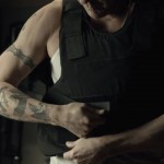 Kiefer Sutherland in The Confession bulletproof vest, tattoos