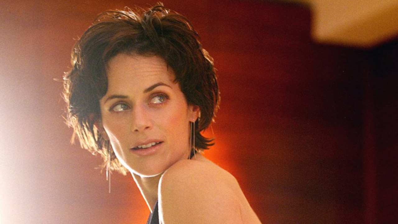 Sarah Clarke interviewed by Esquire UK - 24 Spoilers