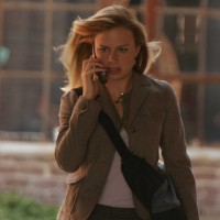 Chloe O'Brian desperately calls Jack Bauer in 24 Season 5 premiere