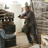 Jack Bauer finds Derek Huxley in 24 Season 5 Premiere