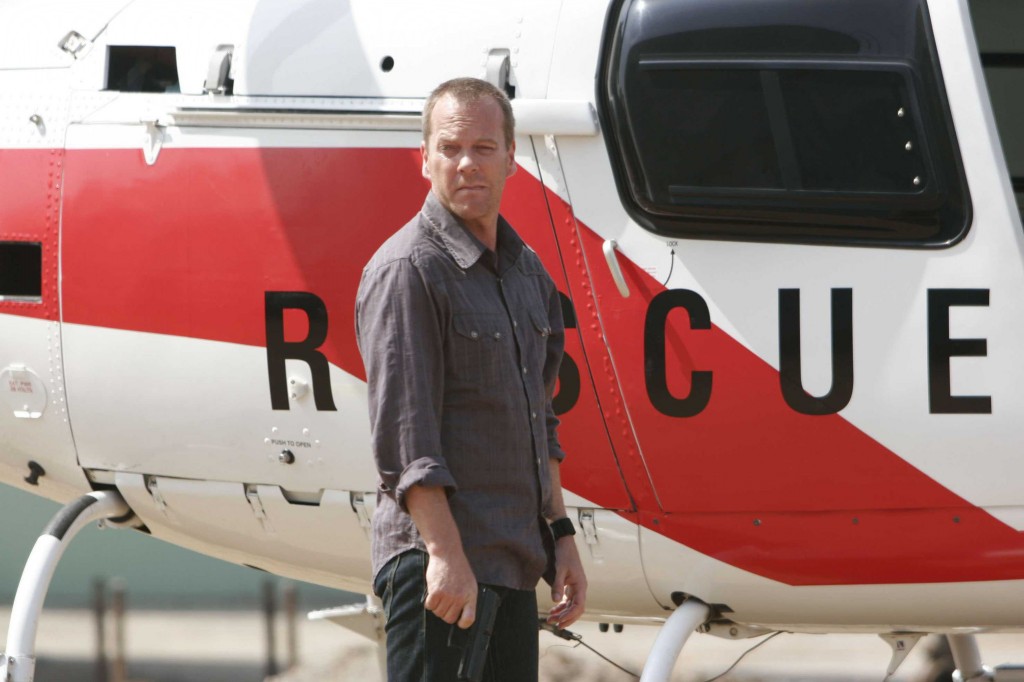 Jack Bauer outside the helicopter in 24 Season 5 Episode 1