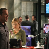 Jack Bauer works with Lynn McGill in 24 Season 5 Episode 5