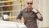 Jack Bauer with messenger bag in 24 Season 5 premiere