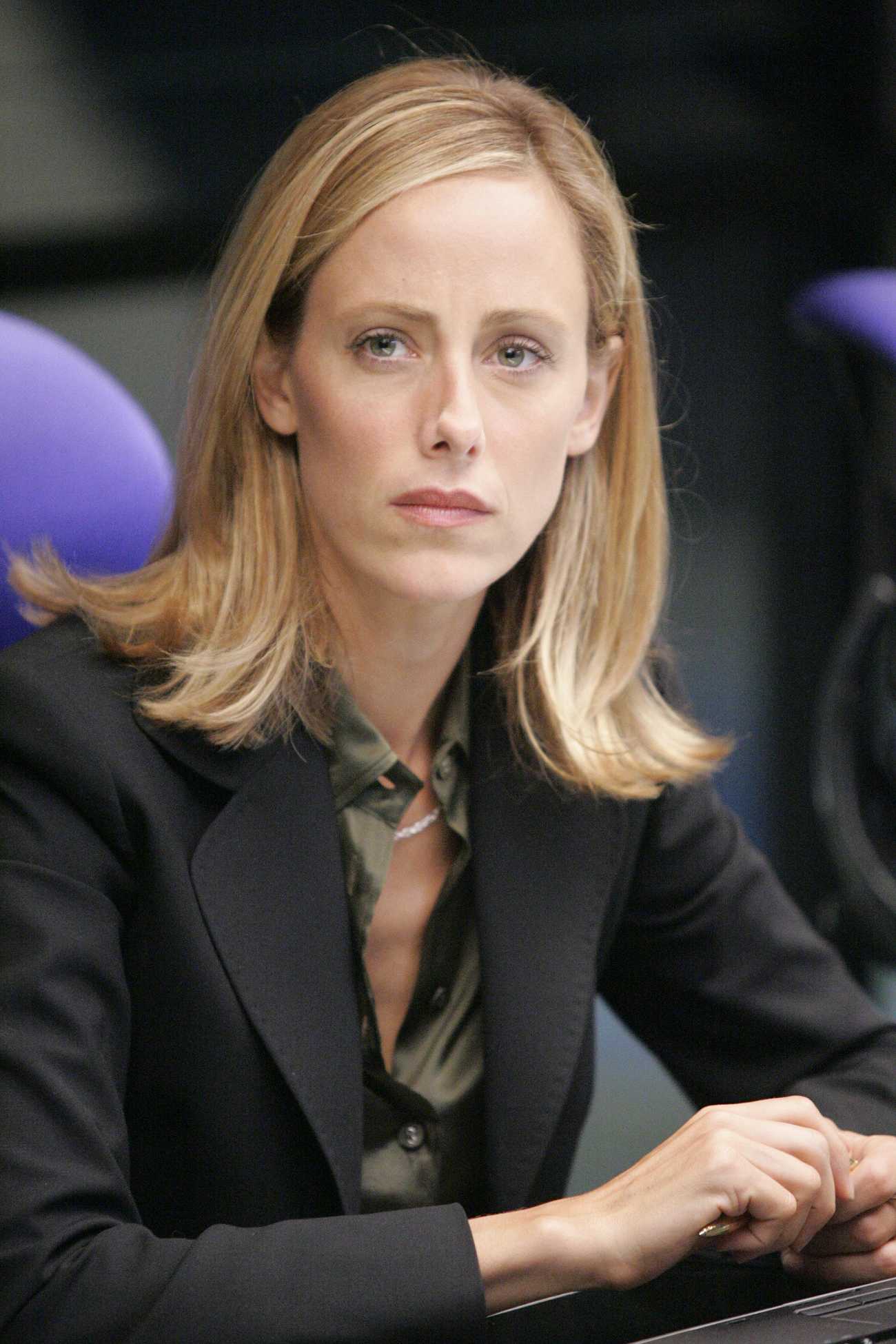 Kim Raver As Audrey Raines In Ctu 24 Season 5 Episode 6 24 Spoilers