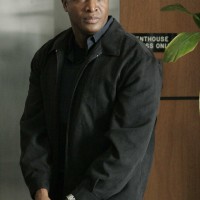 Roger Cross as Curtis Manning in 24 Season 5 Episode 7