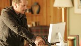 Jack Bauer interrogates Hendersons in 24 Season 5 Episode 11