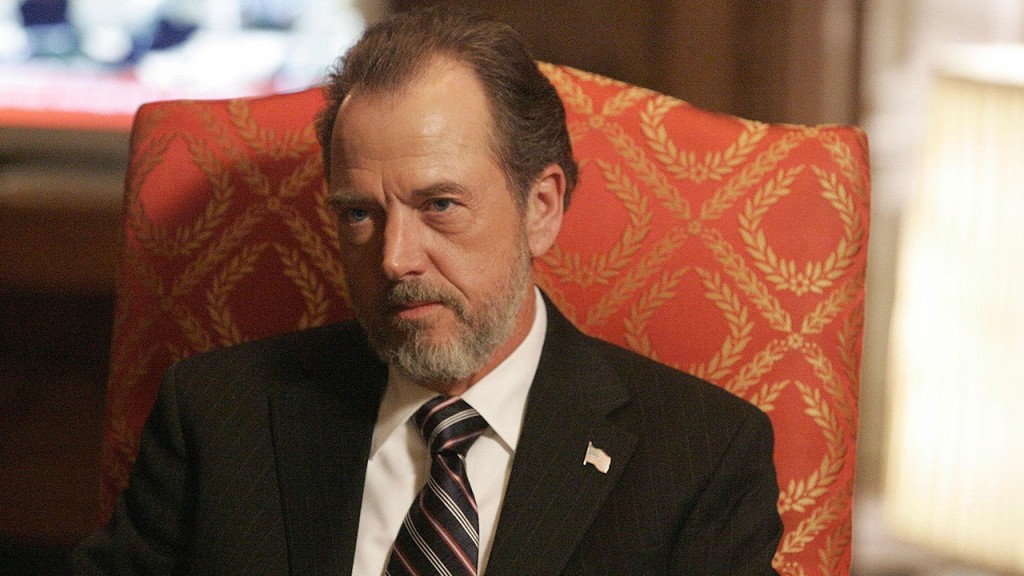 Charles Logan in 24 Season 6 Episode 12