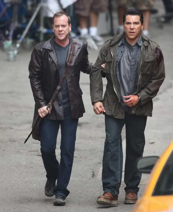 Kiefer Sutherland and Benito Martinez filming 24 Season 8 premiere