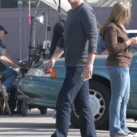 Kiefer Sutherland on location 24 Season 8 set picture