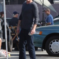 Kiefer Sutherland on location 24 Season 8 set picture