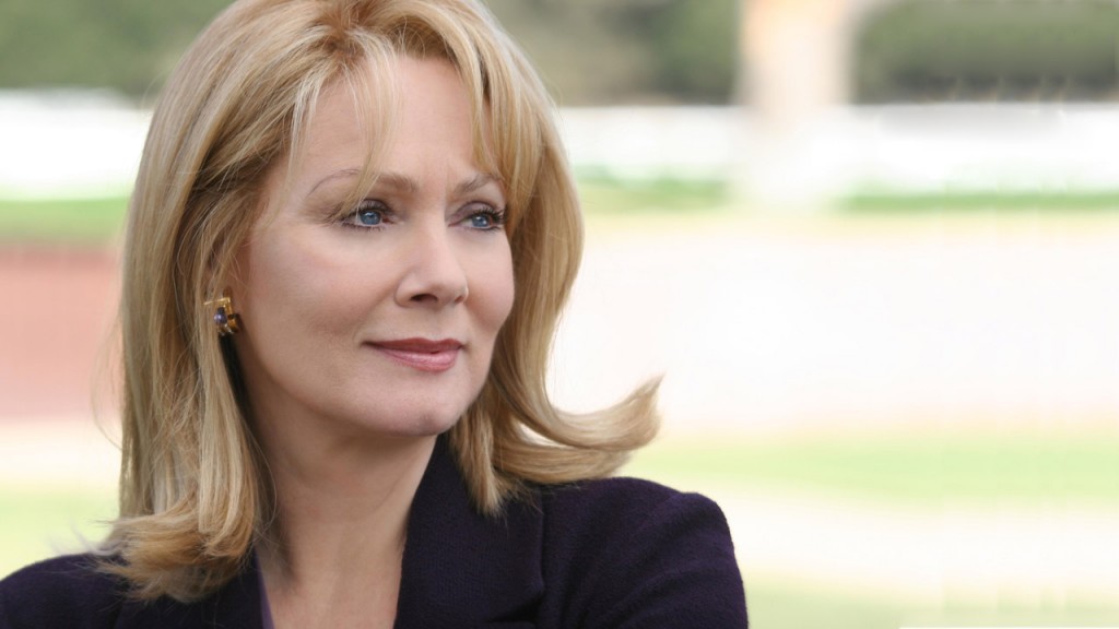 Jean Smart as Martha Logan in 24 Season 5 Episode 9