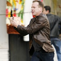 Jack Bauer Chases Dana Walsh with gun