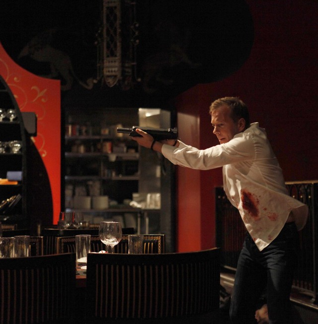 Jack Bauer UZI machine gun 24 Season 8 episode 8