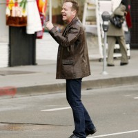 Jack Bauer Yelling - Kiefer Sutherland on 24 set