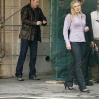 Kiefer Sutherland and Katee Sackhoff on 24 set