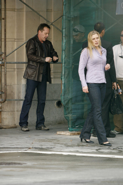 Kiefer Sutherland and Katee Sackhoff on 24 set