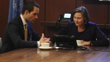 Rob Weiss and President Allison Taylor 24 Season 8 Episode 8