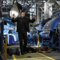 Cole Ortiz surrenders to Jack Bauer 24 Season 8 Episode 19