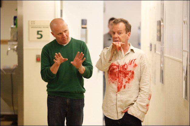 Milan Cheylov and Kiefer Sutherland behind the scenes hospital