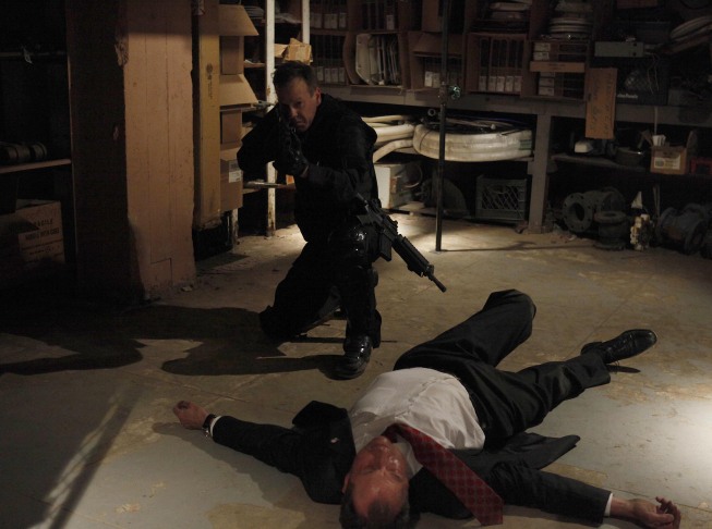Jack Bauer Knocks Out Charles Logan 24 Season 8 Episode 22