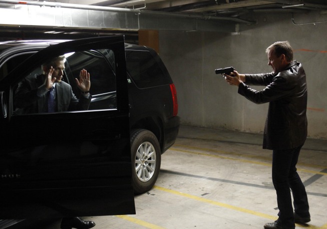 Jack Bauer takes Jason Pillar hostage 24 series finale