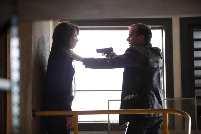 Jack Bauer and Chloe O'Brian face off 24 series finale