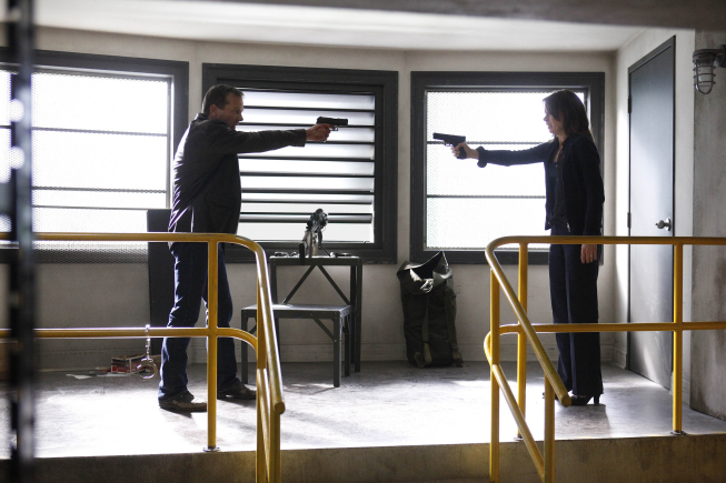 Jack Bauer and Chloe O'Brian face off 24 series finale