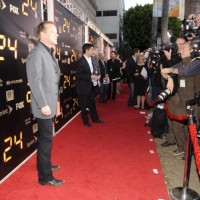 Kiefer Sutherland red carpet at 24 Series Finale Party