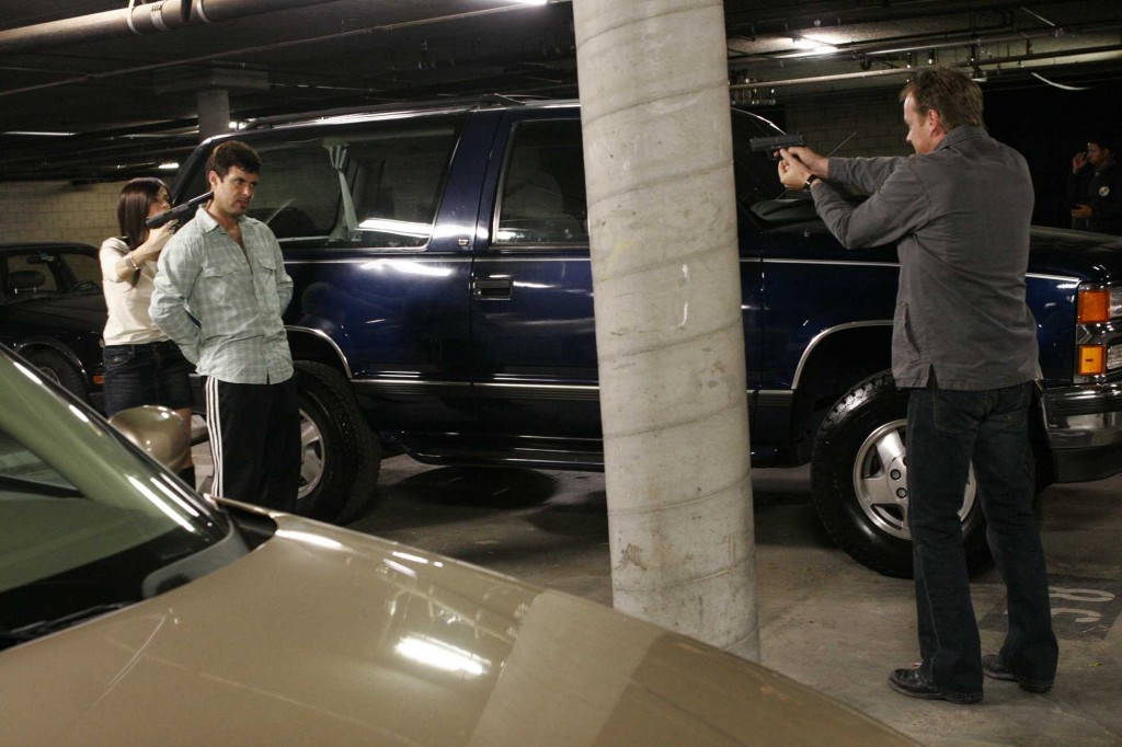 Mandy takes Tony Almeida hostage by Jack Bauer 24 Season 4 finale