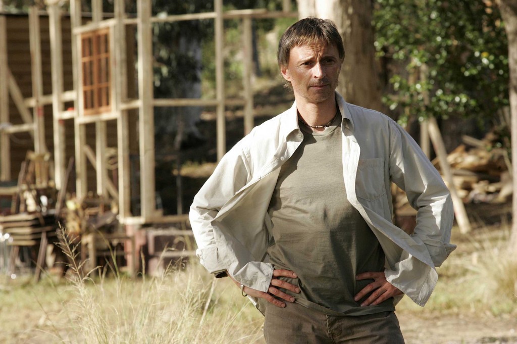 Robert Carlyle as Carl Benton in 24 Redemption