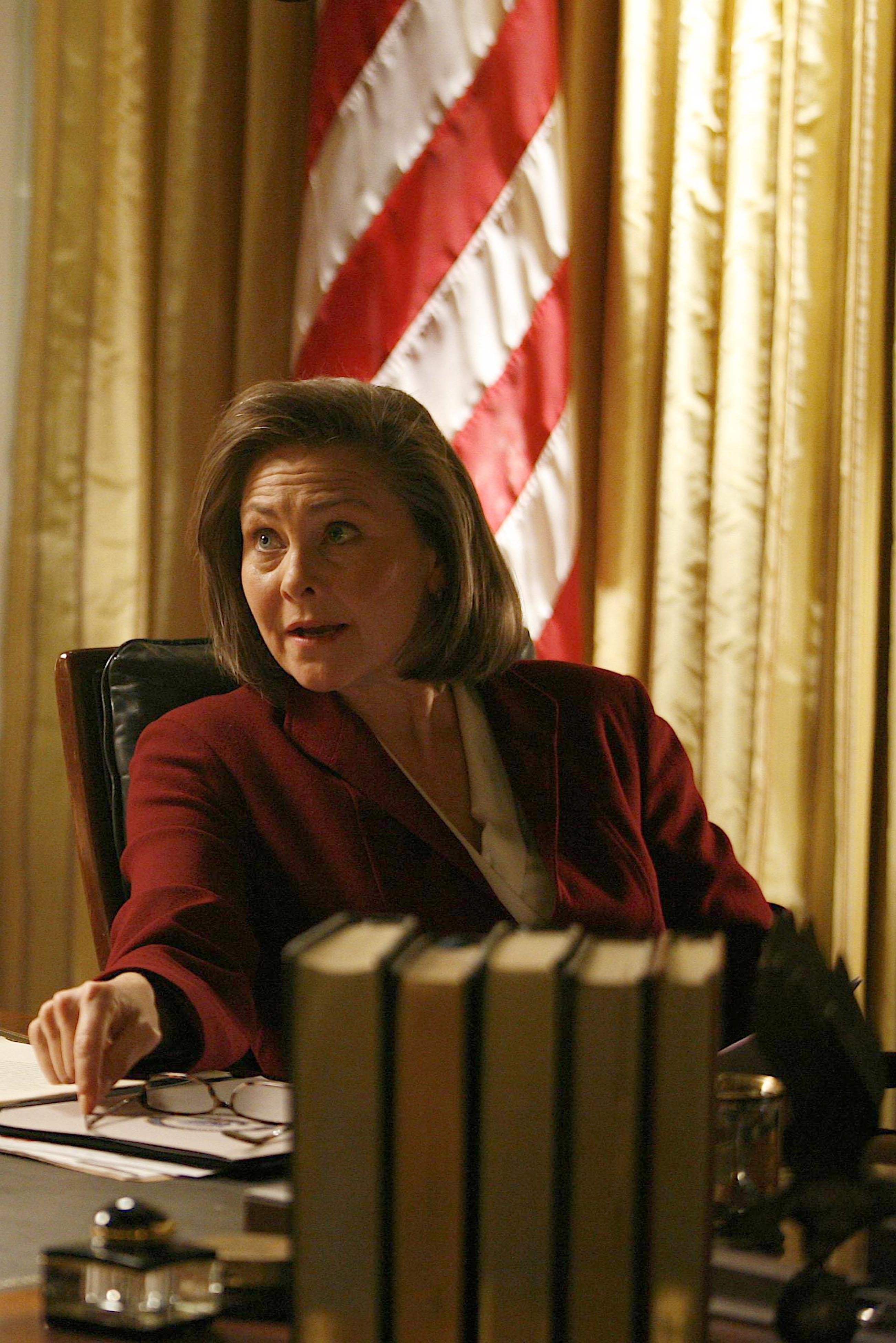 Cherry Jones as President Allison Taylor 24 Season 7 ...