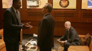 David Palmer, Charles Logan, and Mike Novick in 24 Season 4 Episode 21