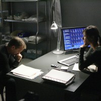 Dr Sunny Macer and Jack Bauer converse at FBI 24 Season 7 Episode 18