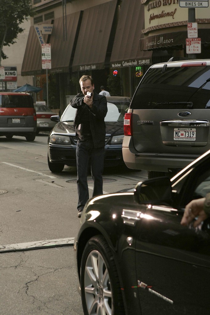 Jack Bauer Carjacking 24 Season 7 Episode 8