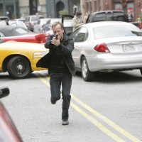 Jack Bauer running in 24 Season 7 Episode 10