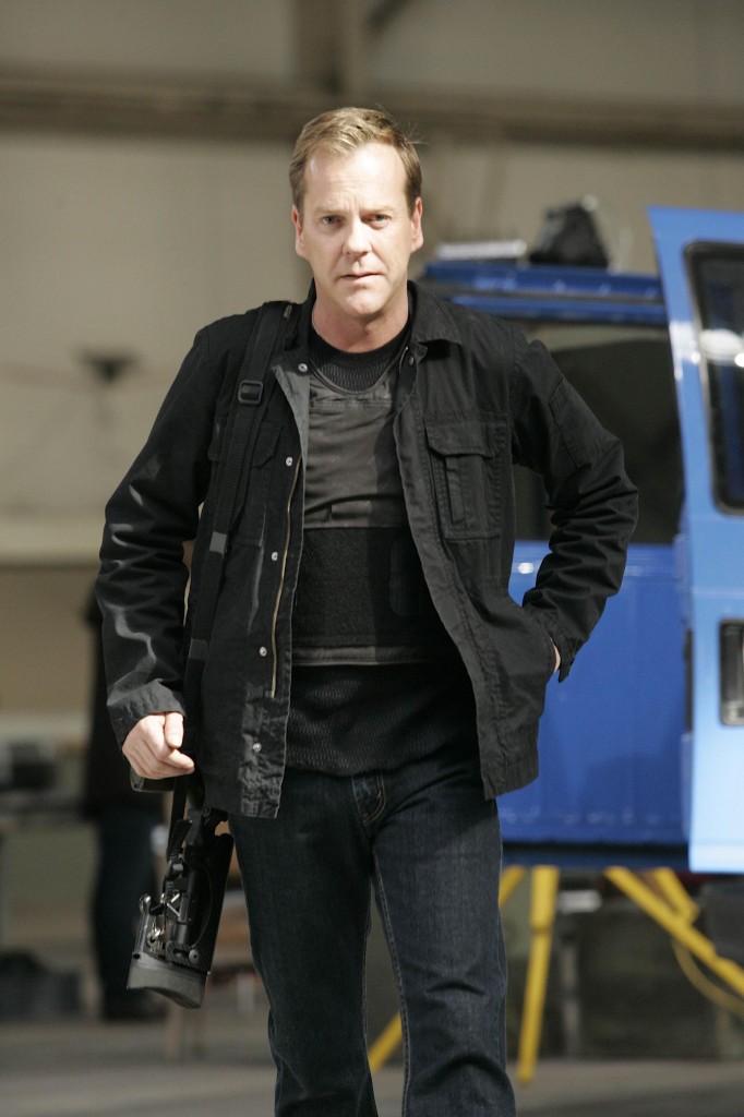 Jack Bauer sniper rifle 24 Season 7 Episode 6