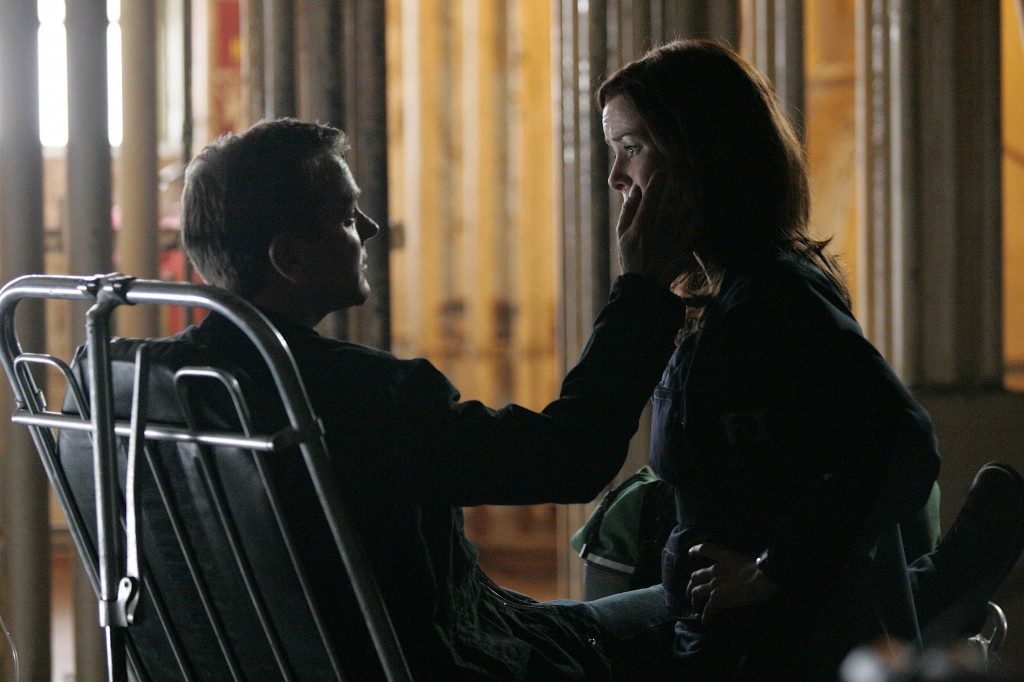Jack Bauer gives Renee advice 24 Season 7 Episode 24