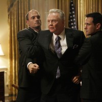 Jon Voight as Jonas Hodges angered 24 Season 7 Episode 18