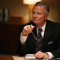 Jon Voight as Jonas Hodges 24 Season 7