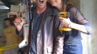 Kiefer Sutherland and Mary Lynn Rajskub 24 Season 8 BTS