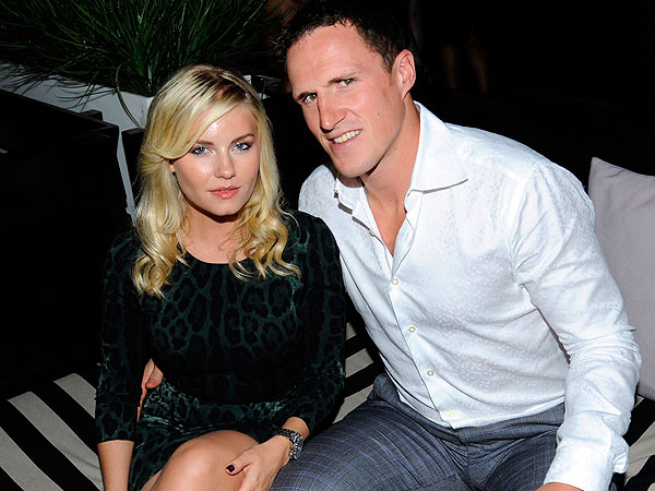 2012/09/04 - Elisha Cuthbert and Dion Phaneuf's Engagement 