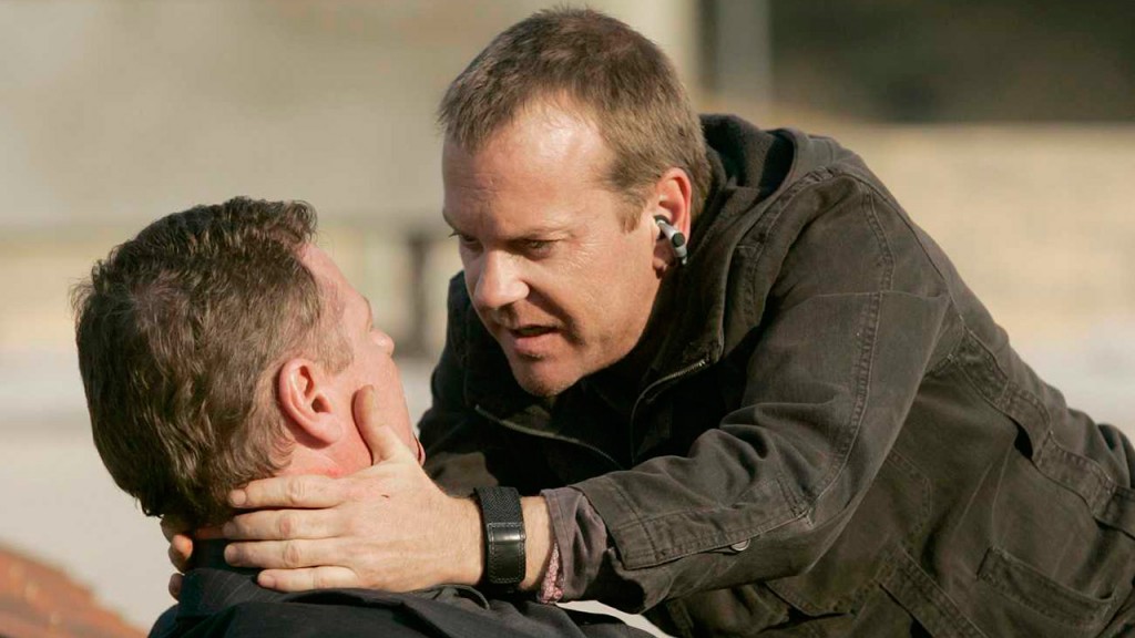 Jack Bauer attempts to save a wounded James Nathanson in 24 Season 5 Episode 9