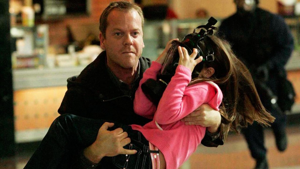 Jack Bauer rescues a girl in Sunrise Hills Shopping Mall
