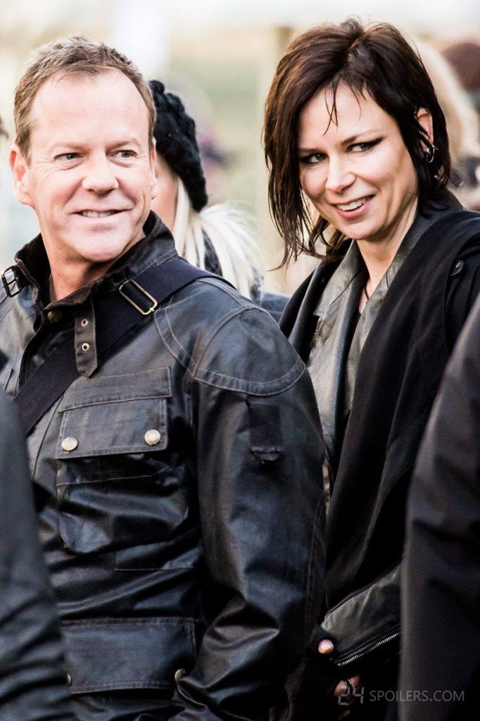 Kiefer Sutherland and Mary Lynn Rajskub smiling on 24: Live Another Day Set - January 28, 2014