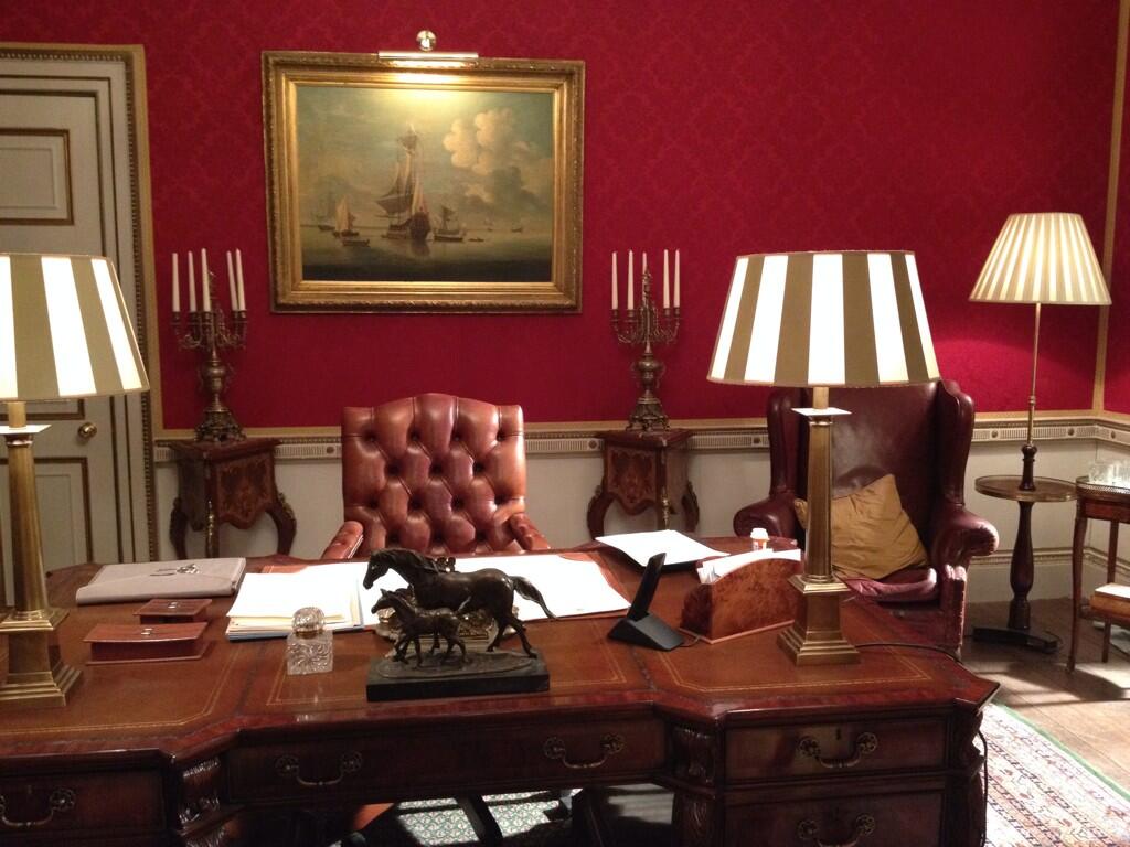 24: Live Another Day Set - President Heller's Office