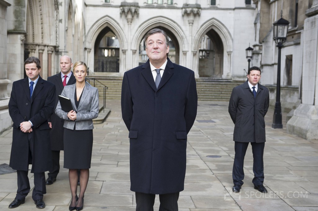 Stephen Fry as British Prime Minister Davies in 24: Live Another Day Episode 3