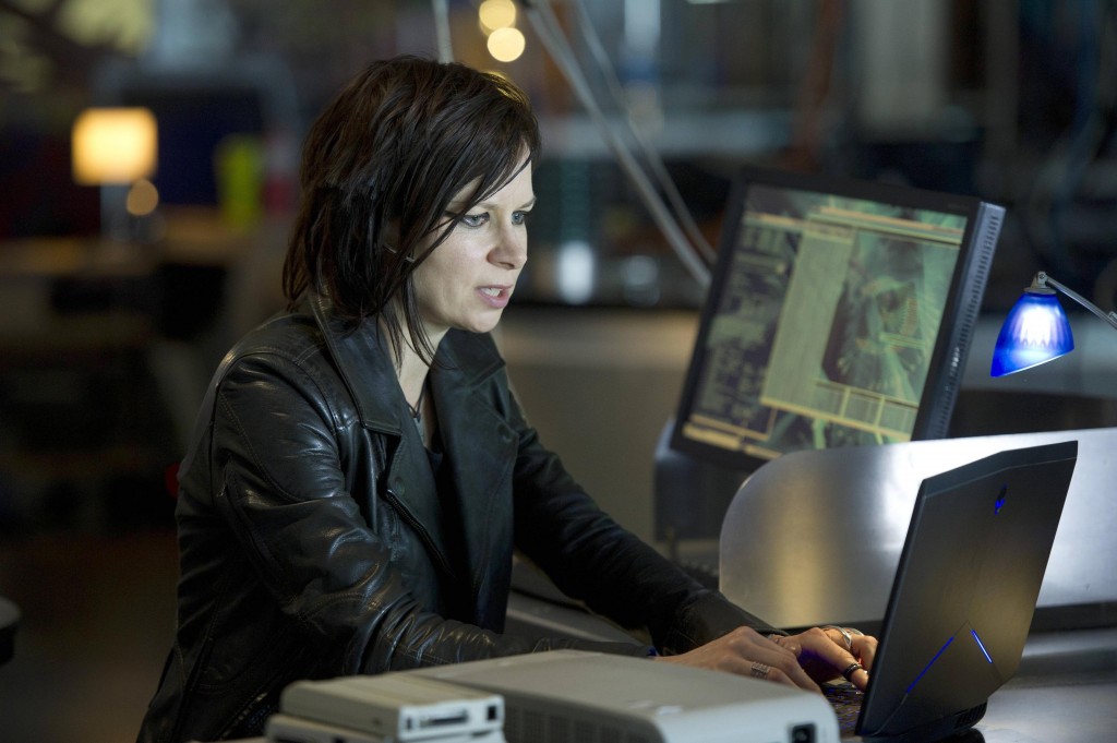 Chloe O'Brian (Mary Lynn Rajskub) finds new intel in 24: Live Another Day Episode 7
