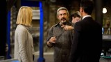 Jon Cassar directs Yvonne Strahovski and Benjamin Bratt in 24: Live Another Day Episode 8