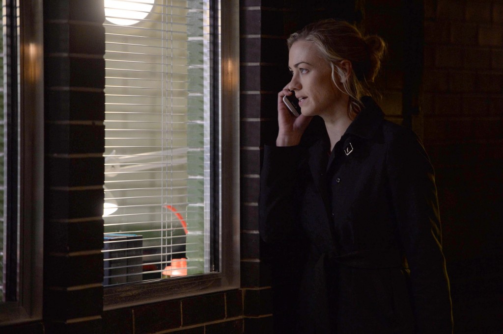 Kate Morgan (Yvonne Strahovski) updates Jack Bauer in 24: Live Another Day Episode 8